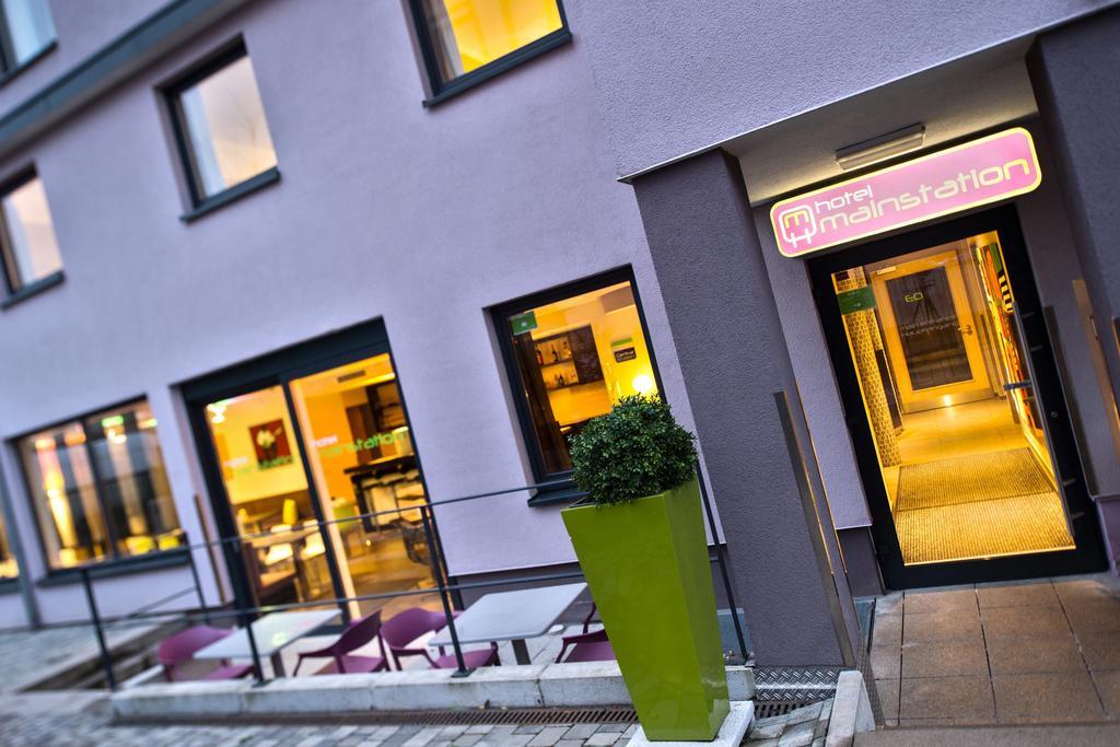 Hotel Mainstation Франкфурт на Майн Екстериор снимка