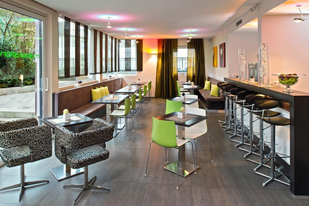 Hotel Mainstation Франкфурт на Майн Екстериор снимка